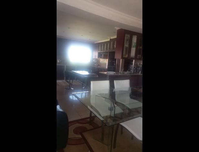 3 BEDROOM HOUSE FOR SALE IN LENASIA SOUTH